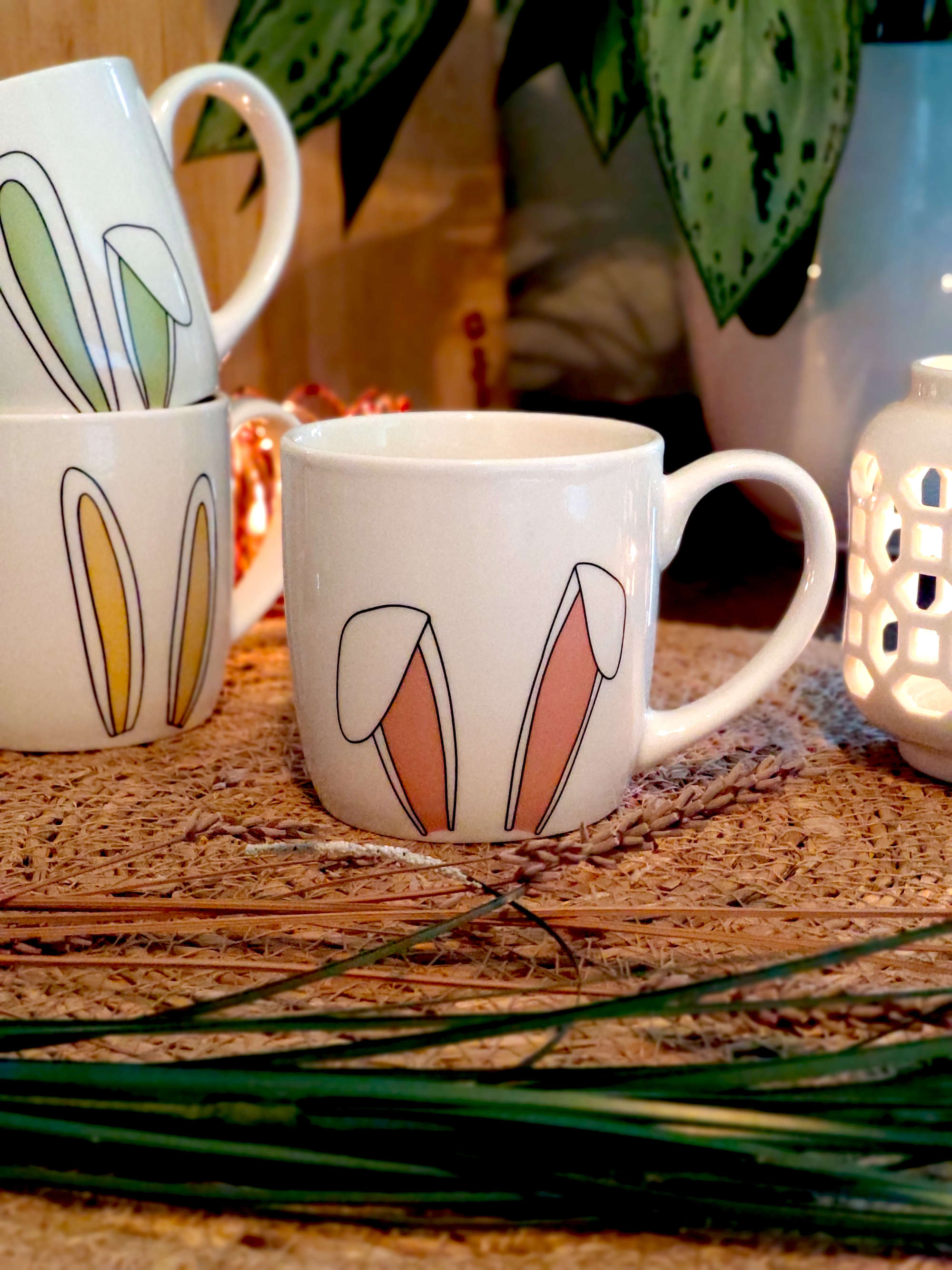 Produktbild Becher Becher Hasenohren aus Porzellan rosa