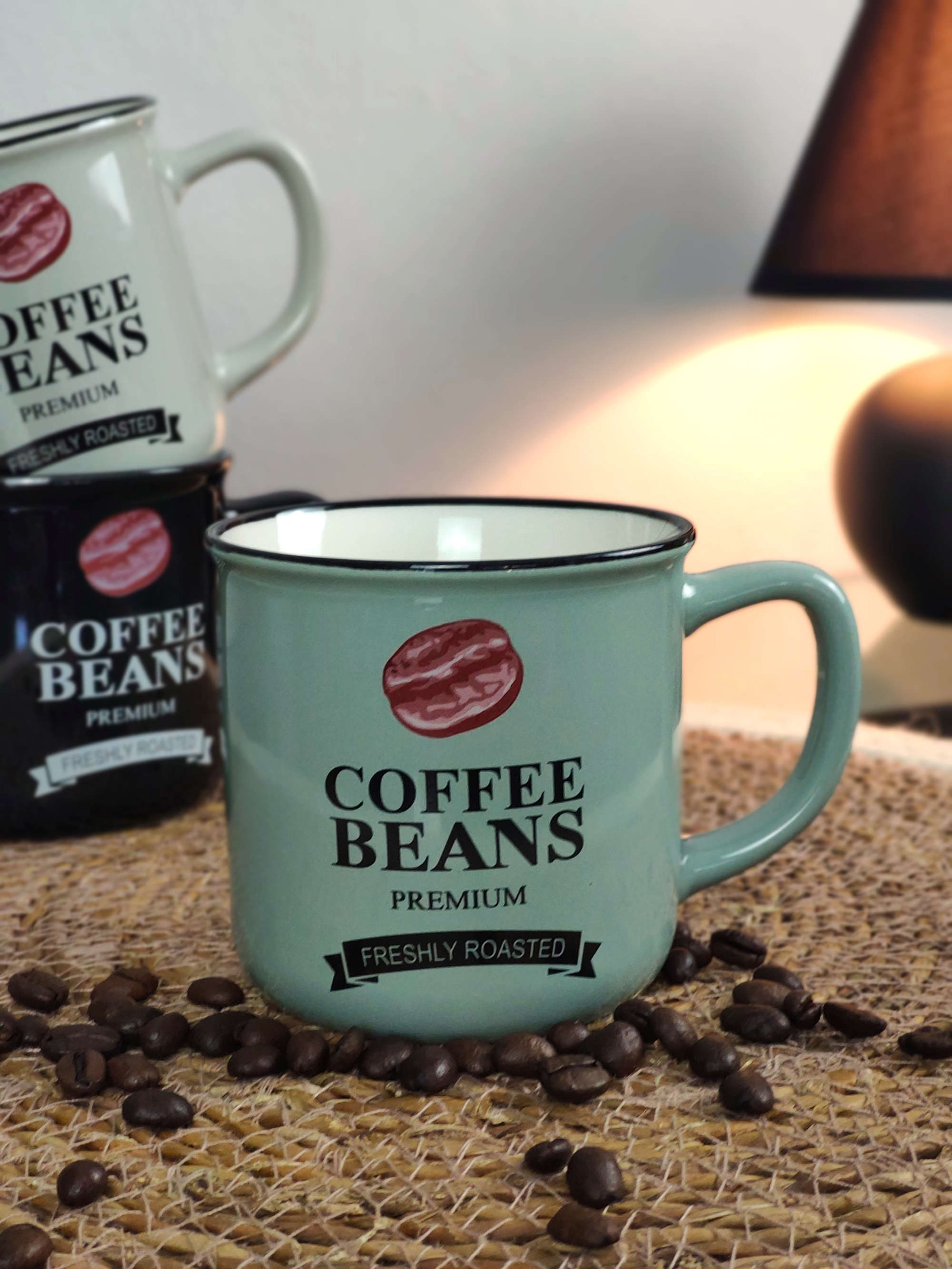 Porzellan Becher mit Schrift Coffee Beans Mintgruen